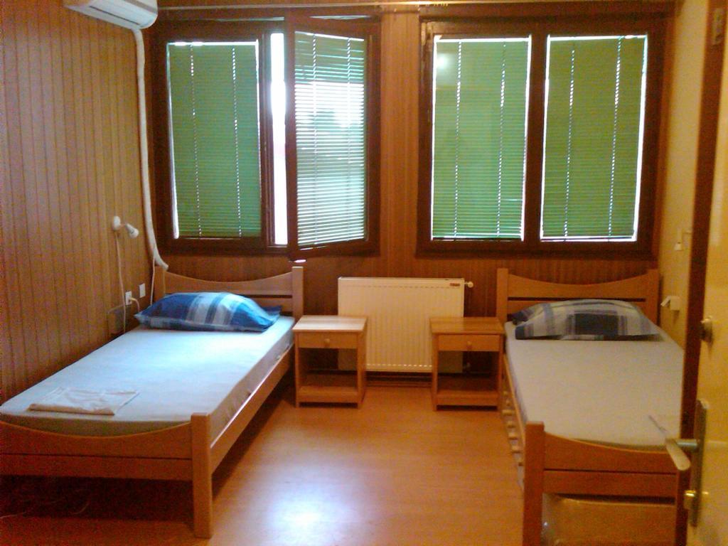 Hostel Av Palanka Luaran gambar